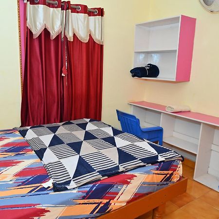 Gopi Guest House Хампи Стая снимка