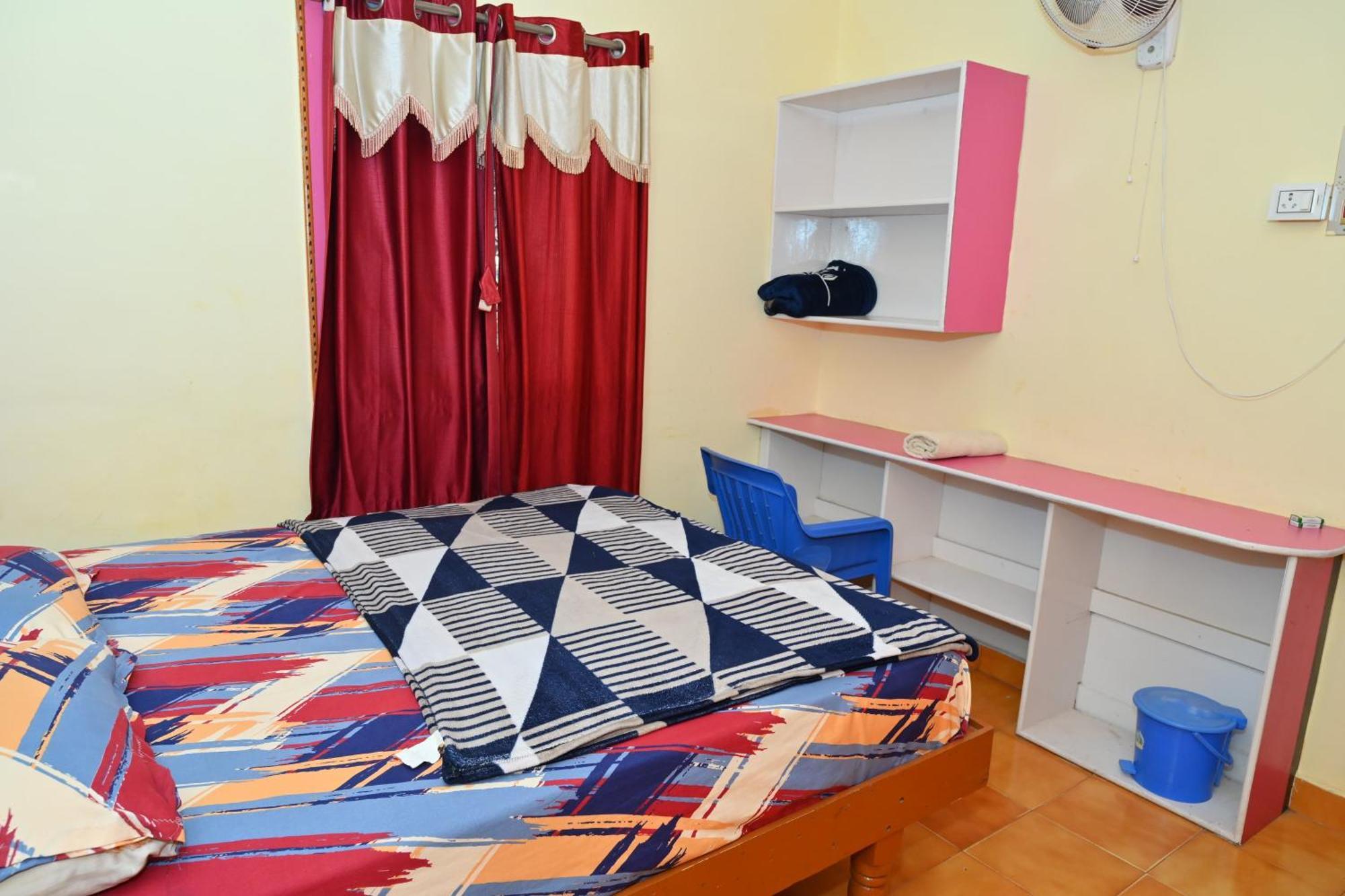 Gopi Guest House Хампи Стая снимка