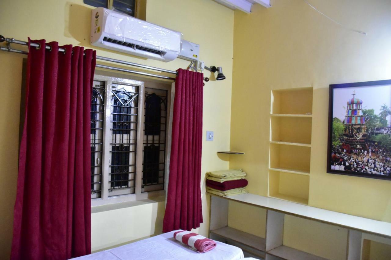Gopi Guest House Хампи Екстериор снимка